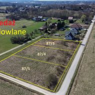 Działka na sprzedaż